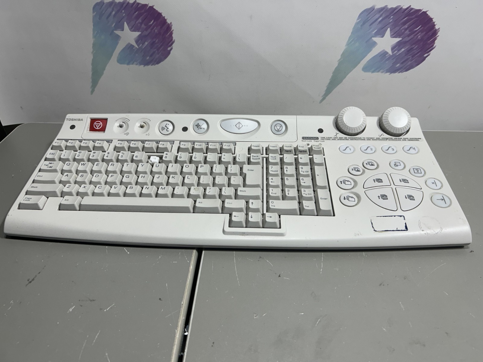 Toshiba CT Scanner Keyboard for Aquilion System - N860-8539-T001 - Missing "7"
