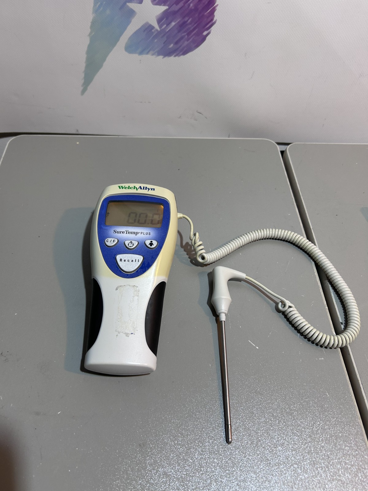 Welch Allyn Digital Thermometer SureTemp Plus 692 with Probe